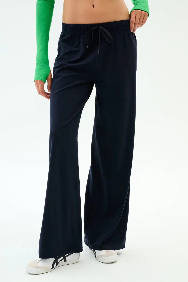 Brynn Airweight Pant - Indigo