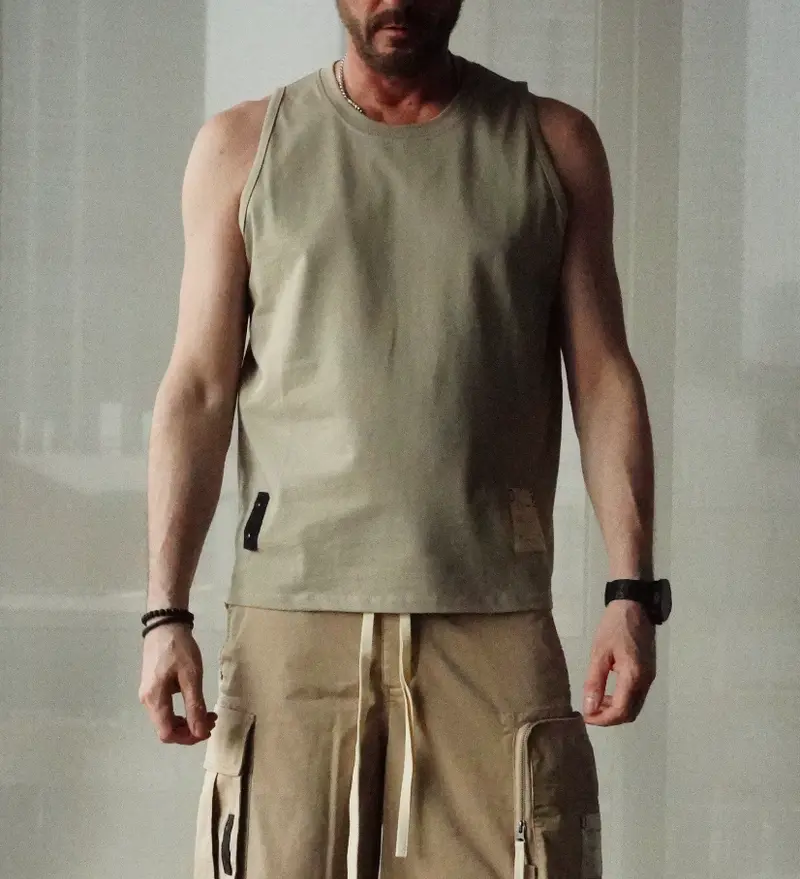 sleeveless vest tee. stone