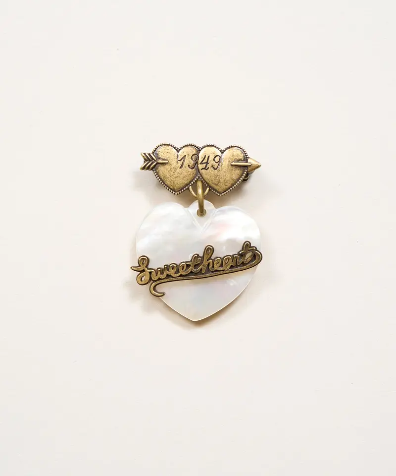 SHELL BROOCH
